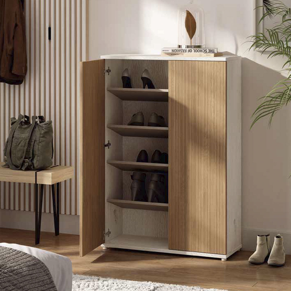 Auxiliary shoe rack, with shelves and 2 doors, ALBERIC model.